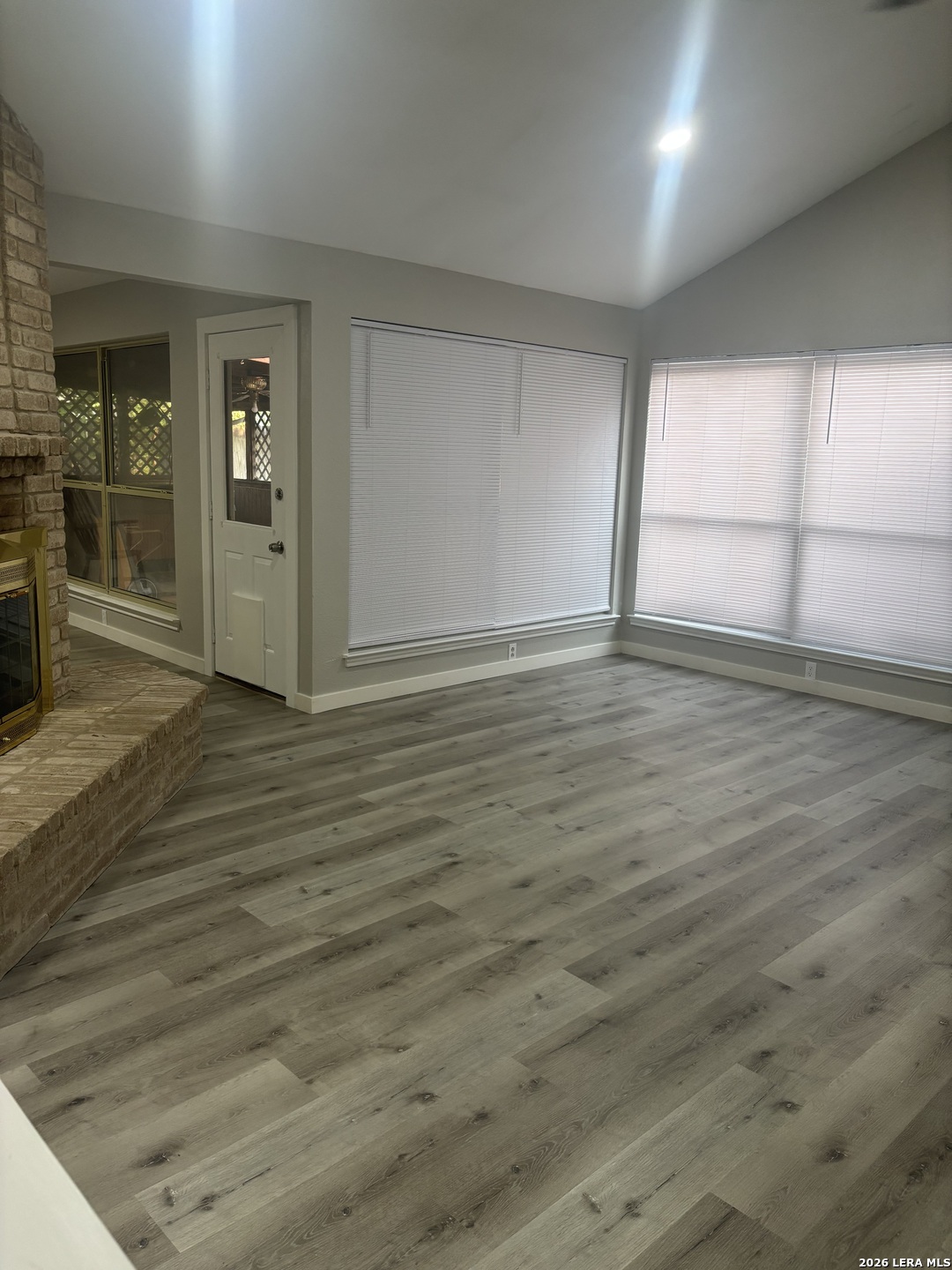 9715 Woodland Hills San Antonio TX 78250