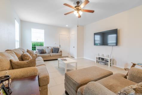 24214 Hazel Alder San Antonio TX 78261