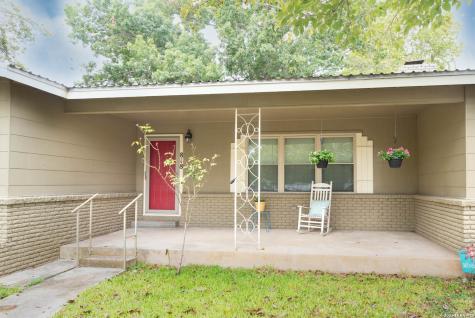 818 Mary Boulevard New Braunfels TX 78130