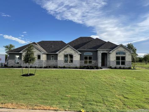 522 Double Gate Road Castroville TX 78009