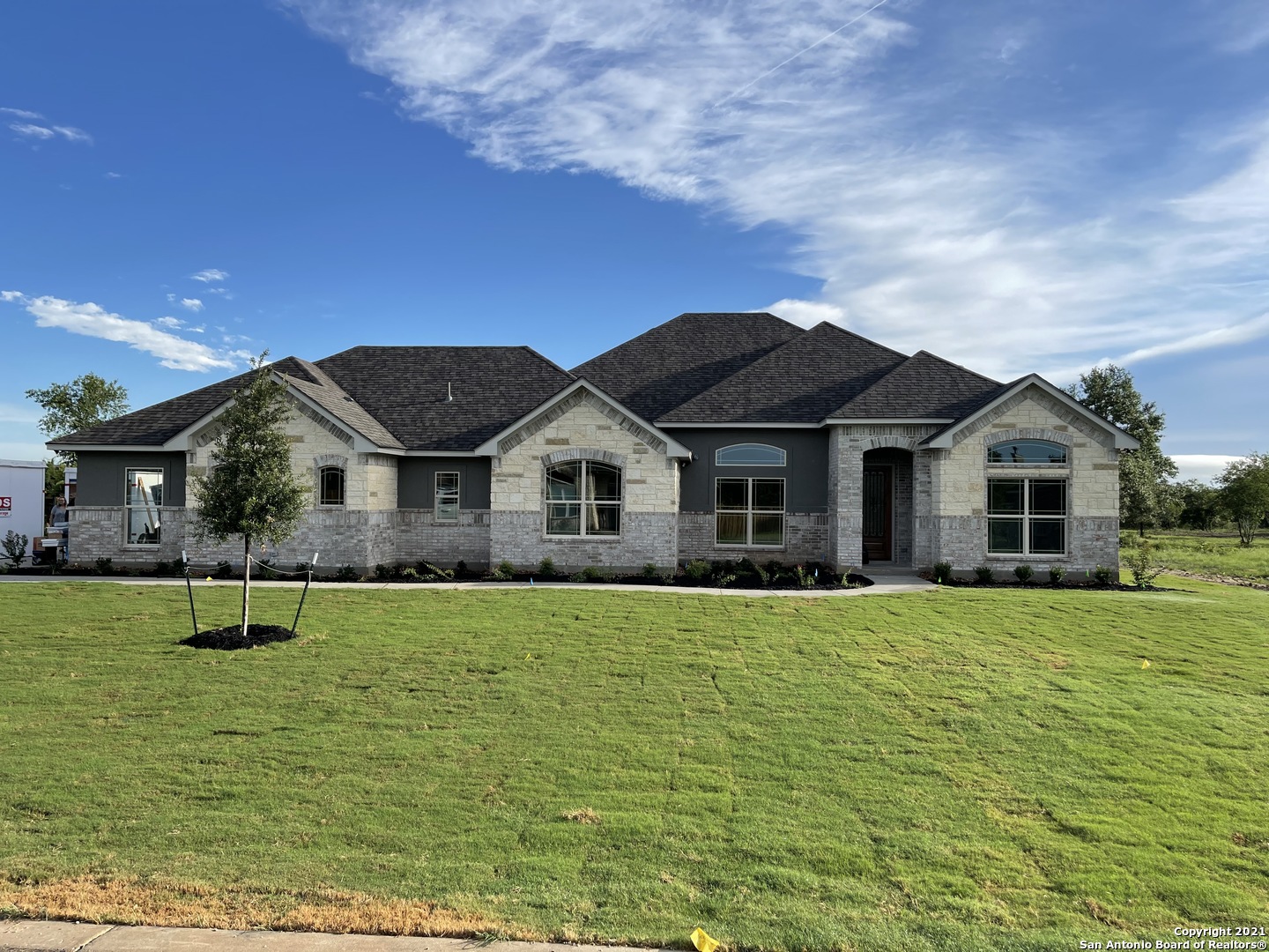 522 Double Gate Road Castroville TX 78009