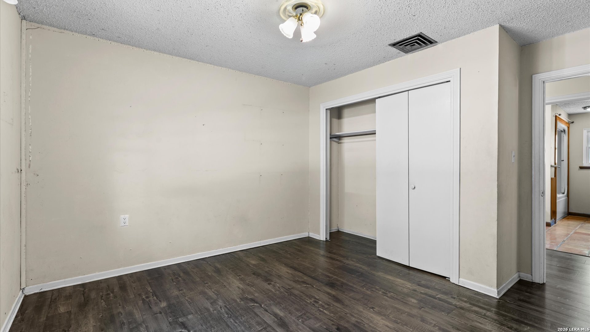 725 W Klingemann Street New Braunfels TX 78130