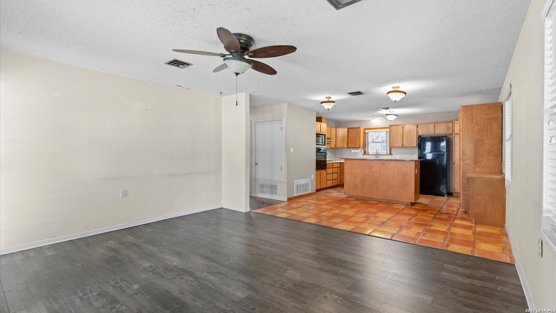 725 W Klingemann Street New Braunfels TX 78130