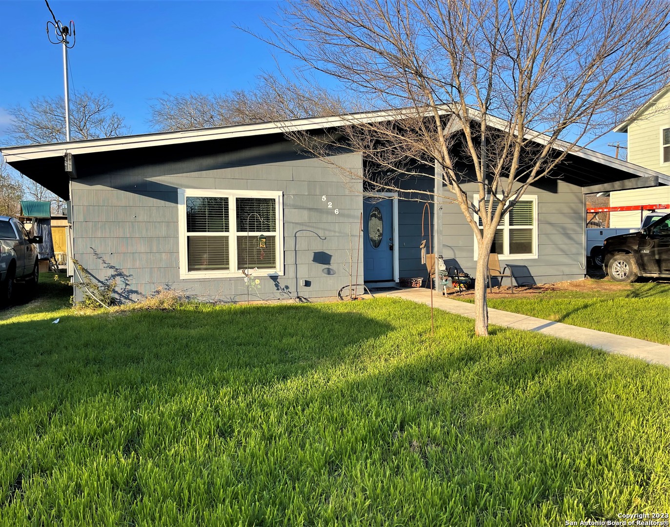526 E Pine Street Seguin TX 78155