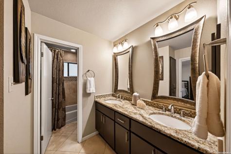 14103 Country Vale San Antonio TX 78216