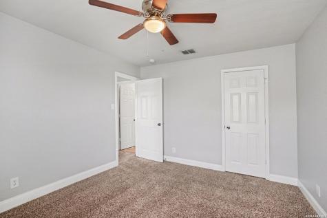 7119 Capricorn Way Converse TX 78109