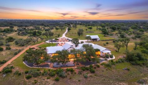 2814 Panther Hollow Drive Bandera TX 78003