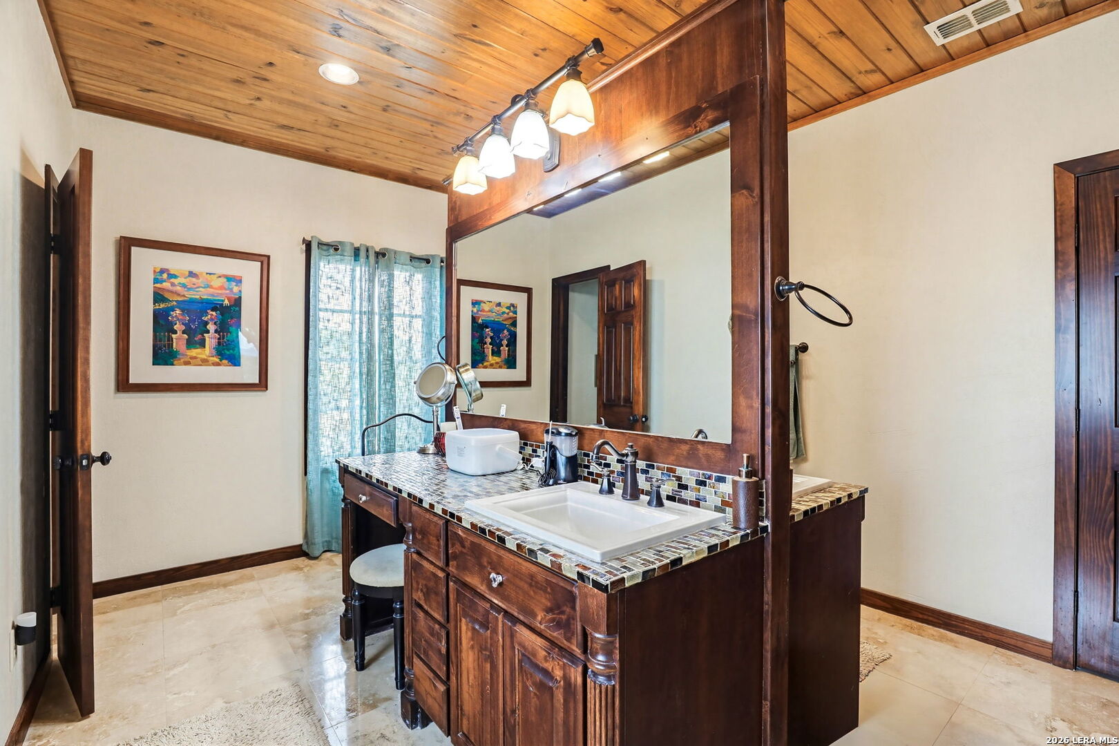 2814 Panther Hollow Drive Bandera TX 78003