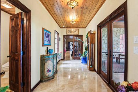 2814 Panther Hollow Drive Bandera TX 78003