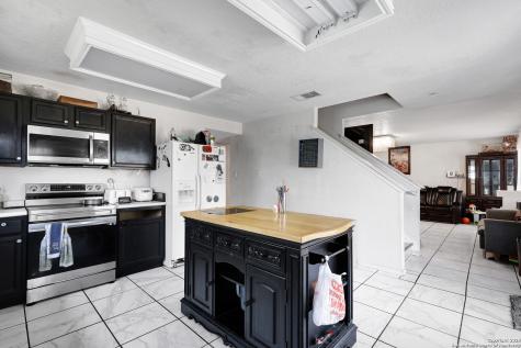 1515 Agency Point San Antonio TX 78245
