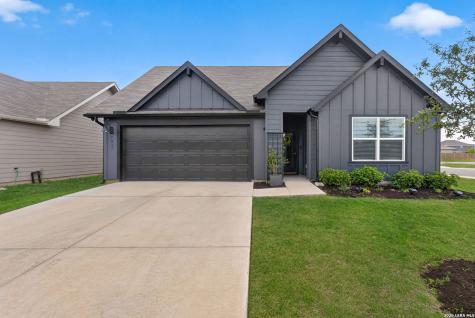 1037 Norway Drive Seguin TX 78155