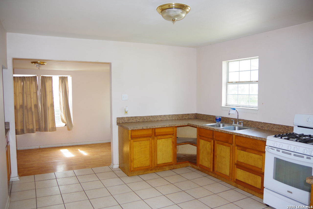 546 Rice Road San Antonio TX 78220