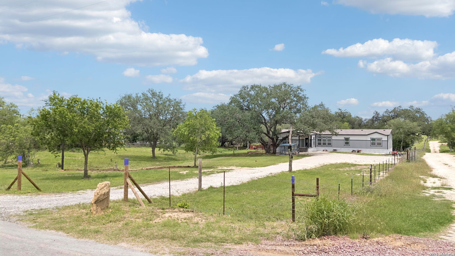 1169 Old Adams Lane Pleasanton TX 78064