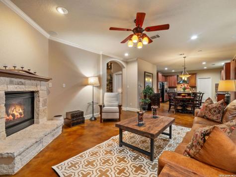 1302 Salazar Trail San Antonio TX 78216