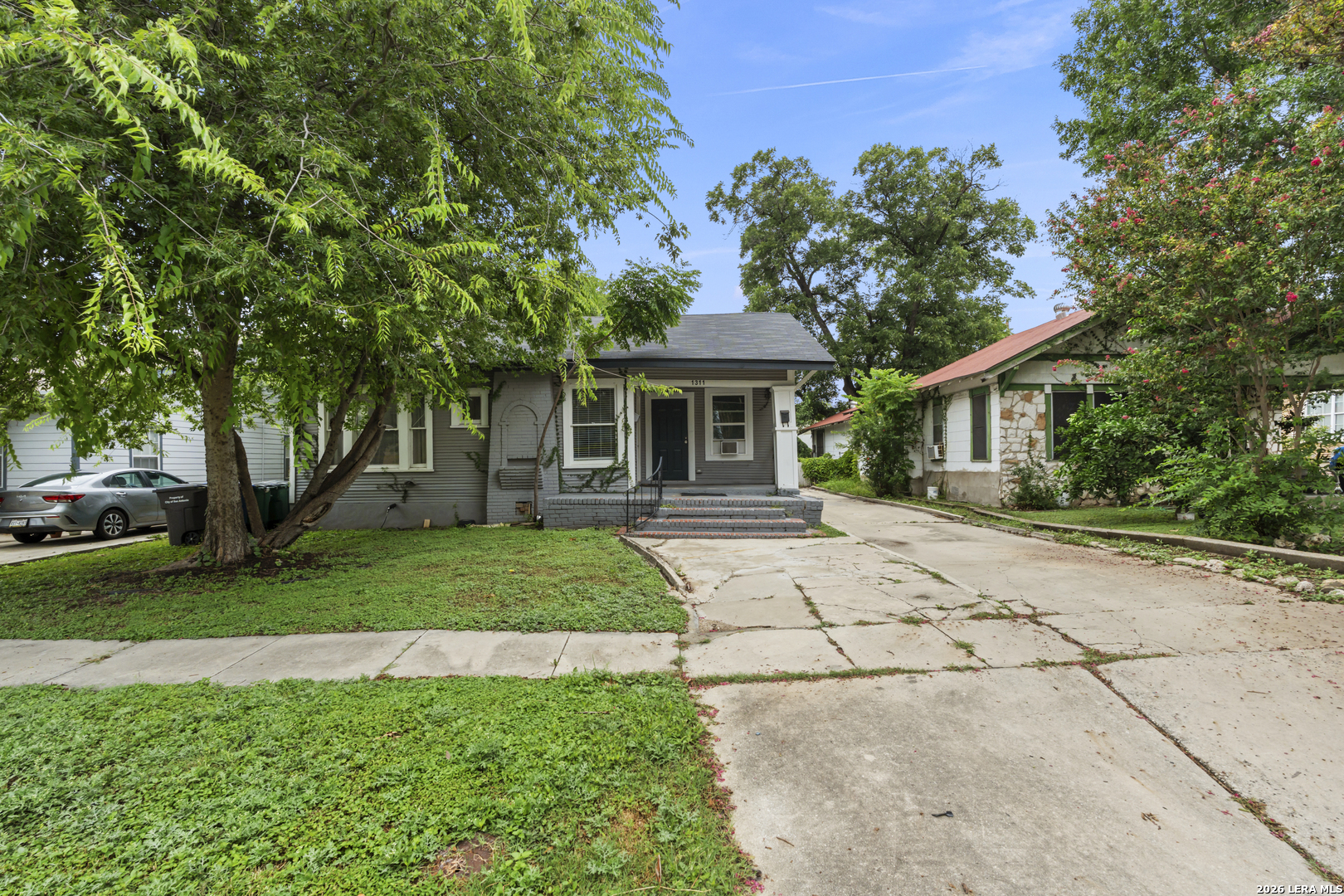 1311 W French Place San Antonio TX 78201