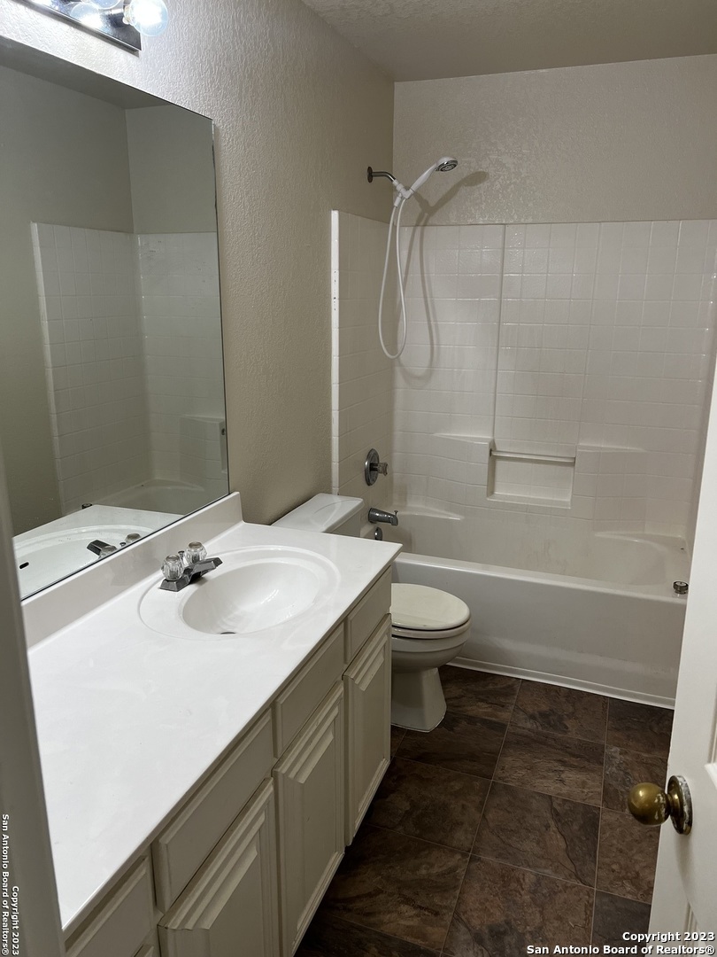 12610 Point Sound San Antonio TX 78253