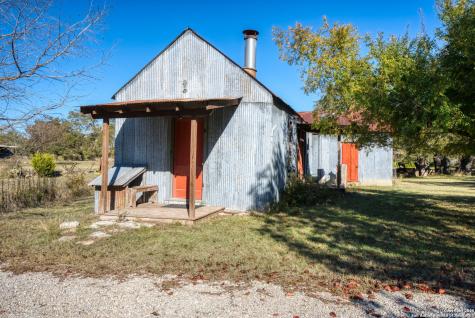 115 Fischer Store Fischer TX 78623