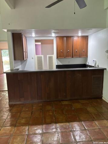 10118 N Manton Lane San Antonio TX 78213