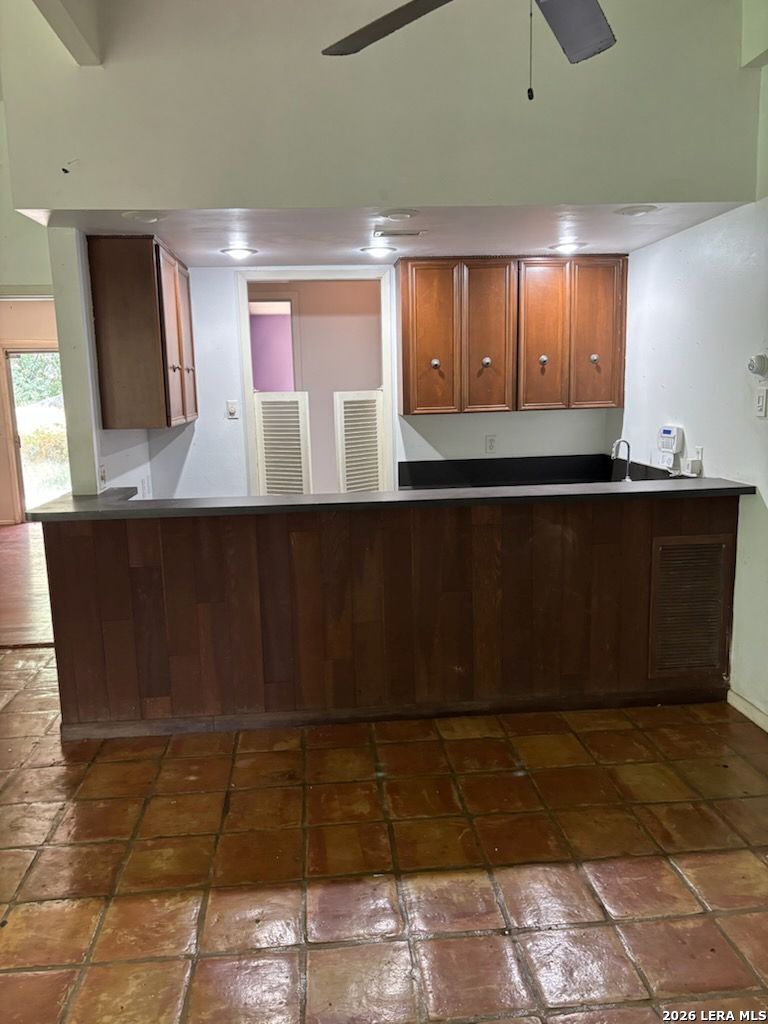 10118 N Manton Lane San Antonio TX 78213