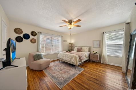 132 Vassar Lane San Antonio TX 78212