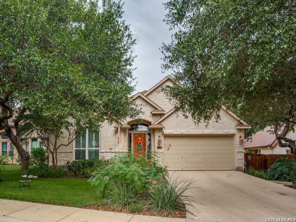 23706 Legend Glen San Antonio TX 78260