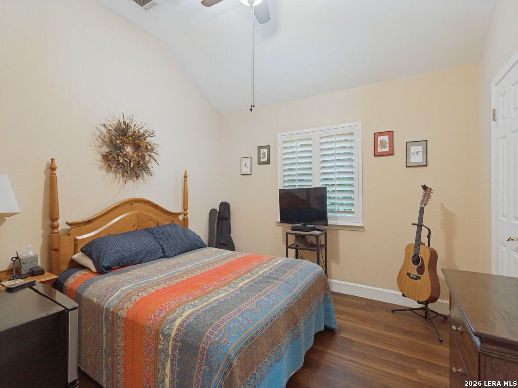 23706 Legend Glen San Antonio TX 78260
