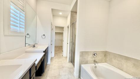 10828 Bango Farms San Antonio TX 78254