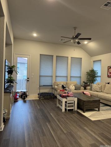 3969 Legend Woods New Braunfels TX 78130