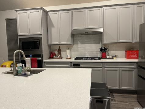 3969 Legend Woods New Braunfels TX 78130
