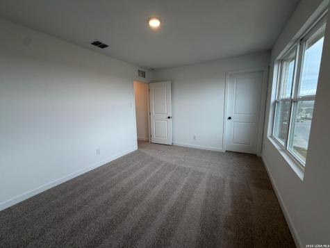 135 Peeps Court Adkins TX 78101