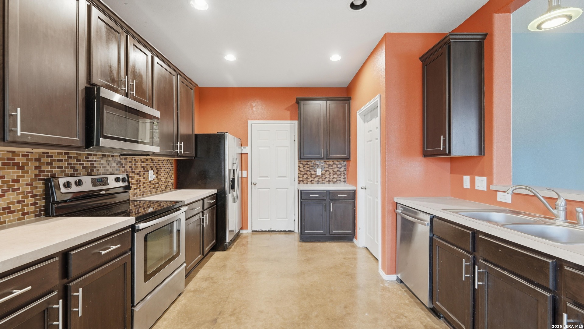 2125 Dragon Trail New Braunfels TX 78130