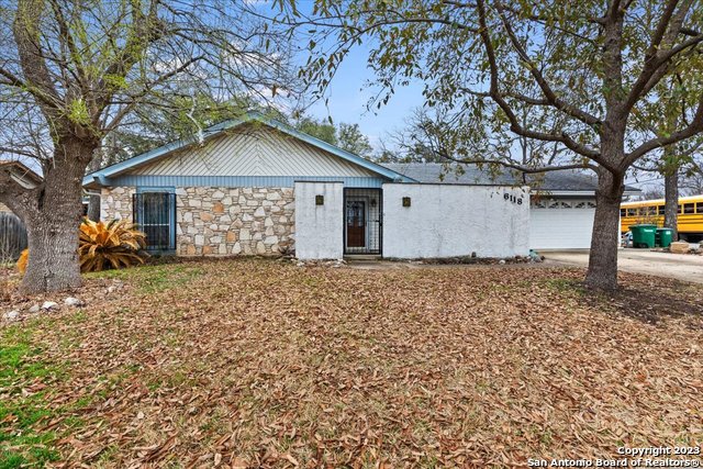 6118 E Valley Forge Avenue San Antonio TX 78233
