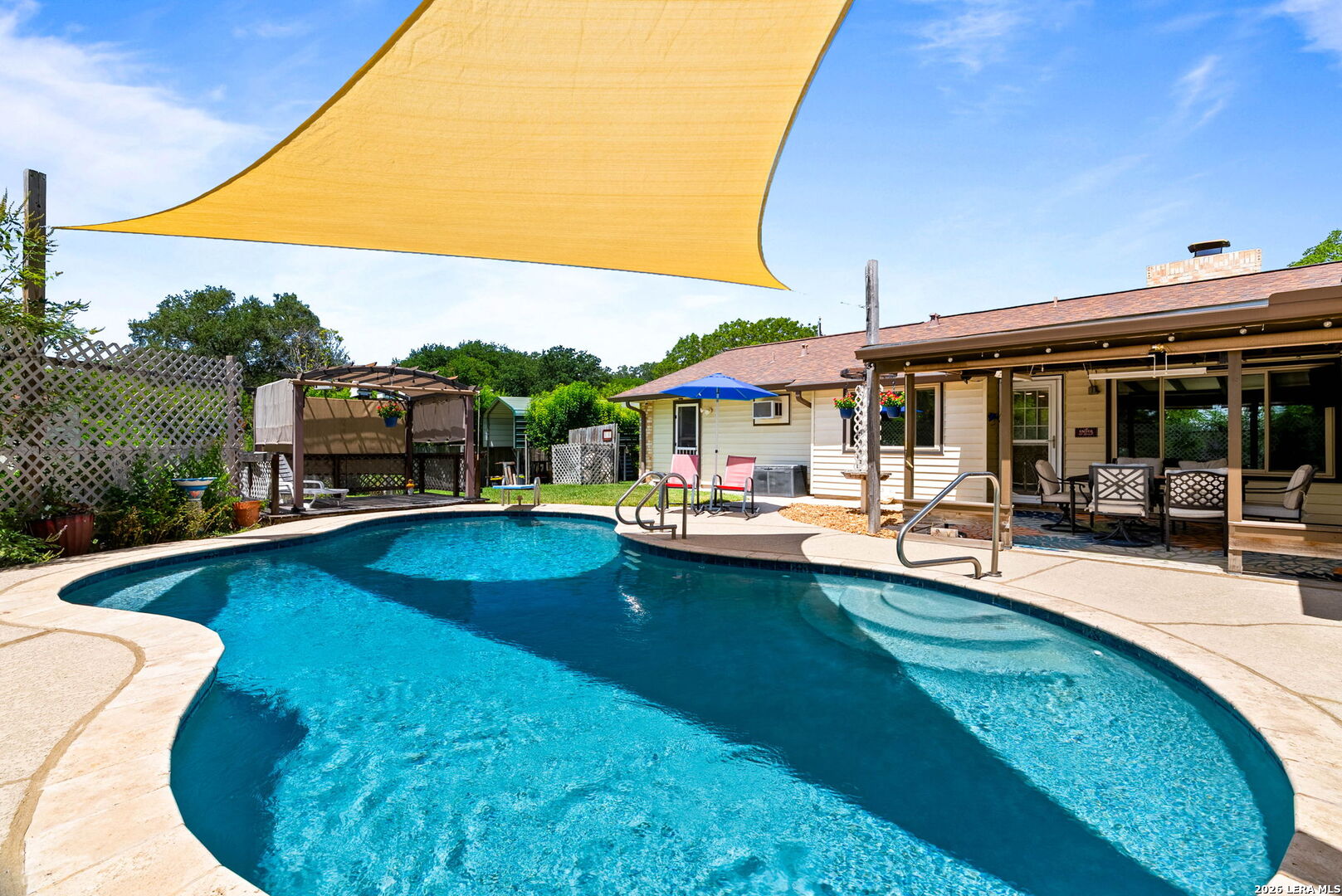 6002 Crown Way San Antonio TX 78239