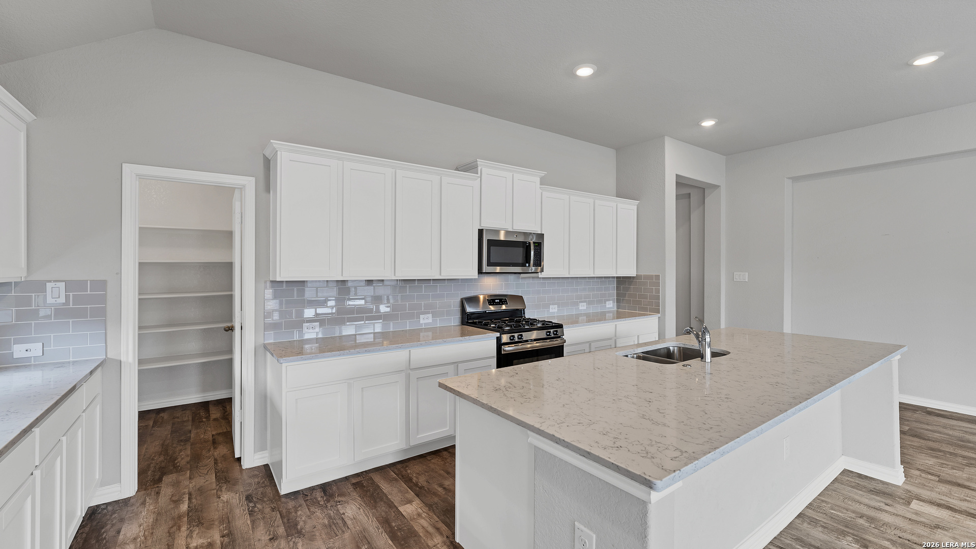863 Maroon New Braunfels TX 78130