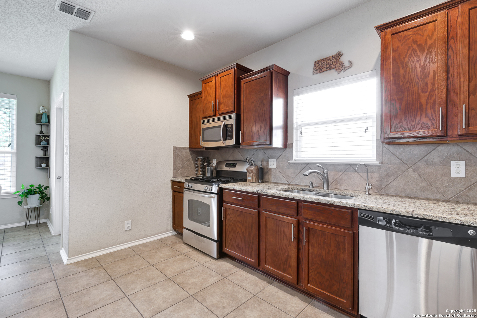 12219 Dewitt San Antonio TX 78253