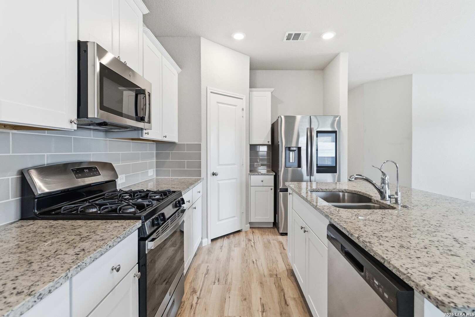 9803 Morgans Mill San Antonio TX 78254