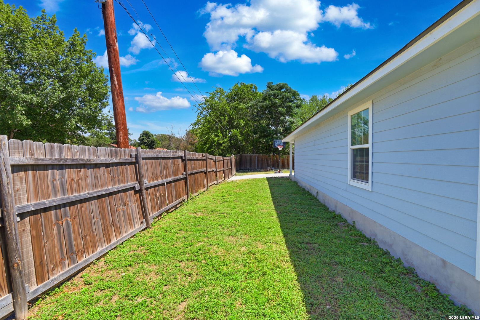 3215 Pitluk Avenue San Antonio TX 78211