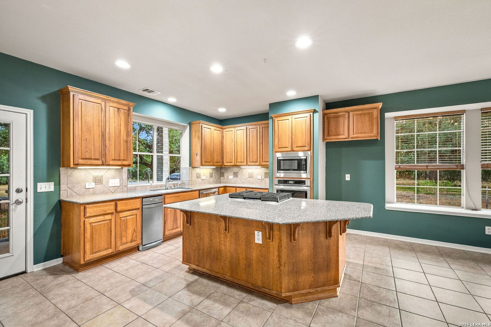 289 Lone Creek Circle New Braunfels TX 78132