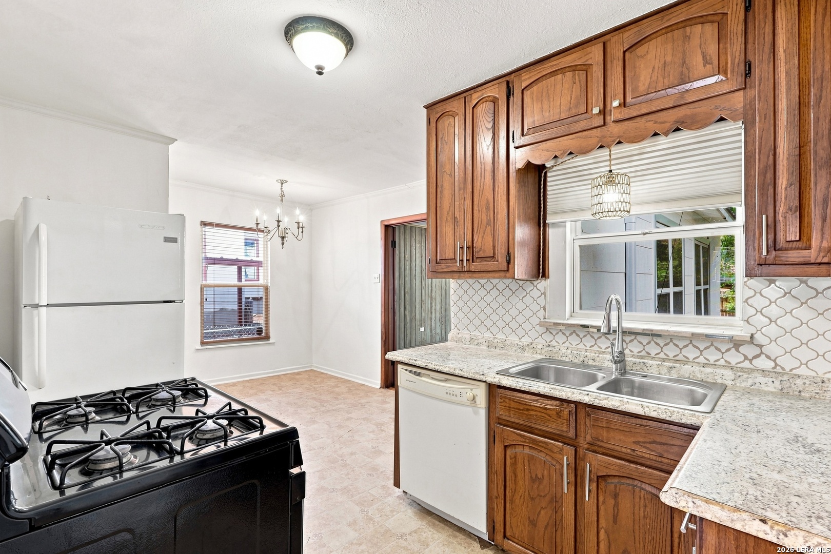 1311 W Rosewood Avenue San Antonio TX 78201