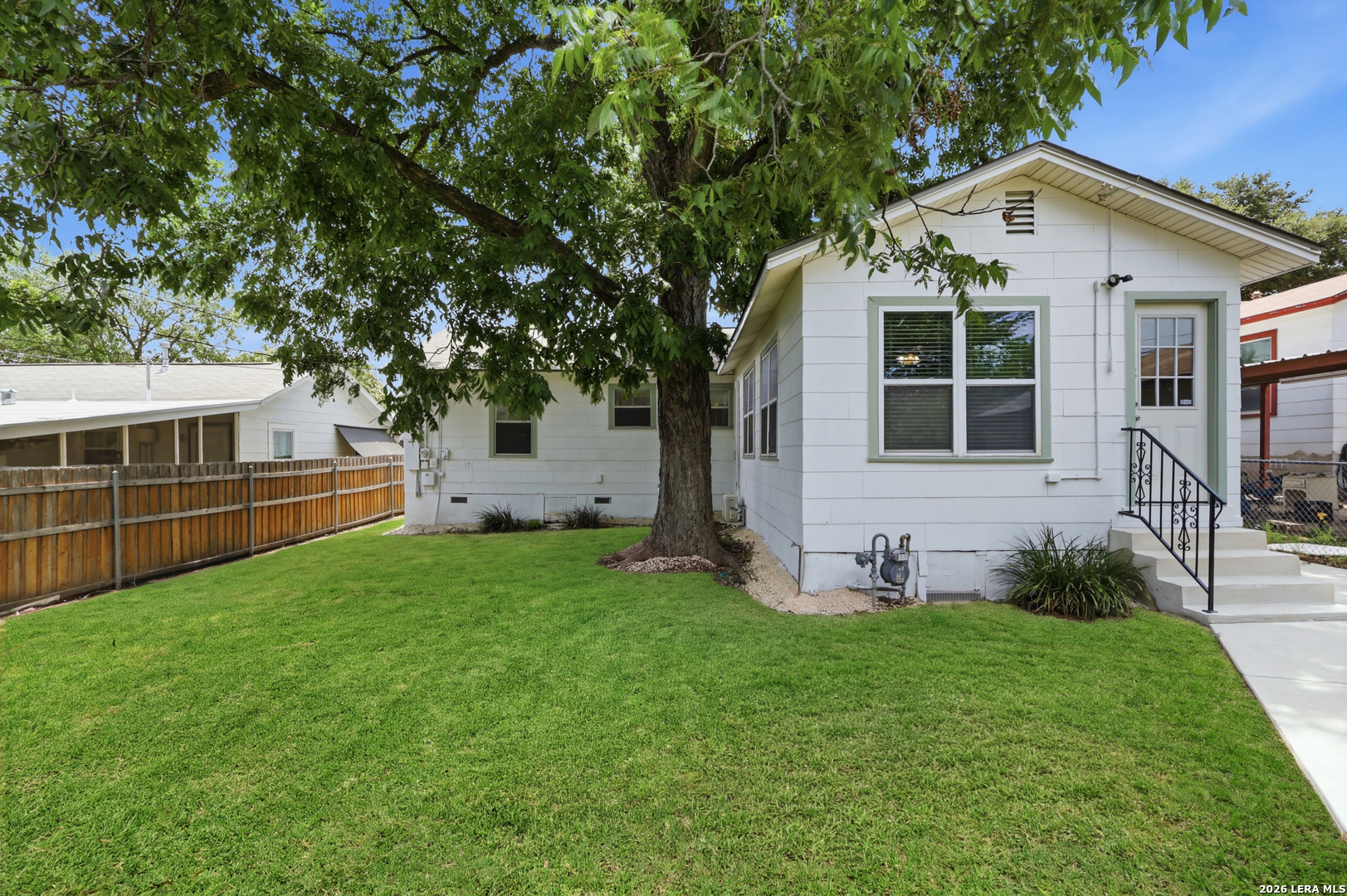 1311 W Rosewood Avenue San Antonio TX 78201