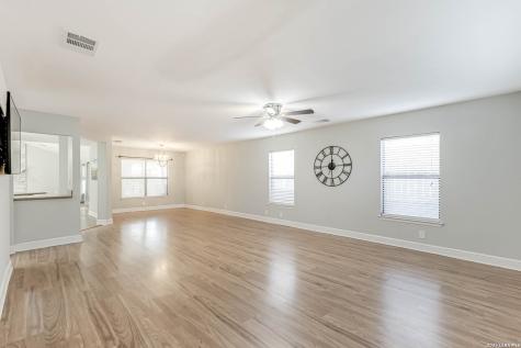 6322 Regency Manor San Antonio TX 78249