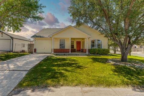 938 Carmel Place San Antonio TX 78201