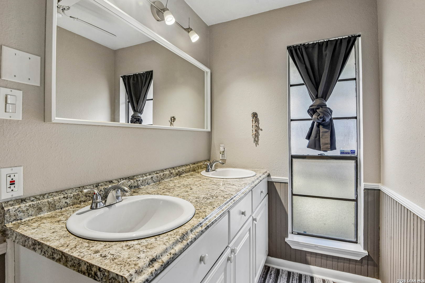 15119 Sun Spur Street San Antonio TX 78232