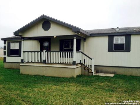 912 Palmetto Street Jourdanton TX 78026