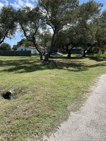 347 N 10th Street Aransas Pass TX 78336