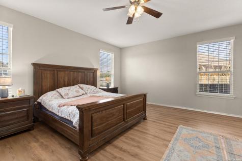10919 Almond Crest Live Oak TX 78233