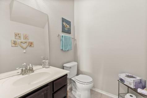 10919 Almond Crest Live Oak TX 78233