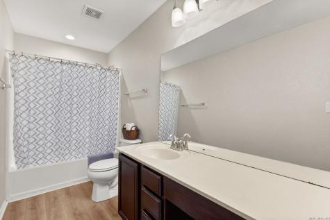 10919 Almond Crest Live Oak TX 78233