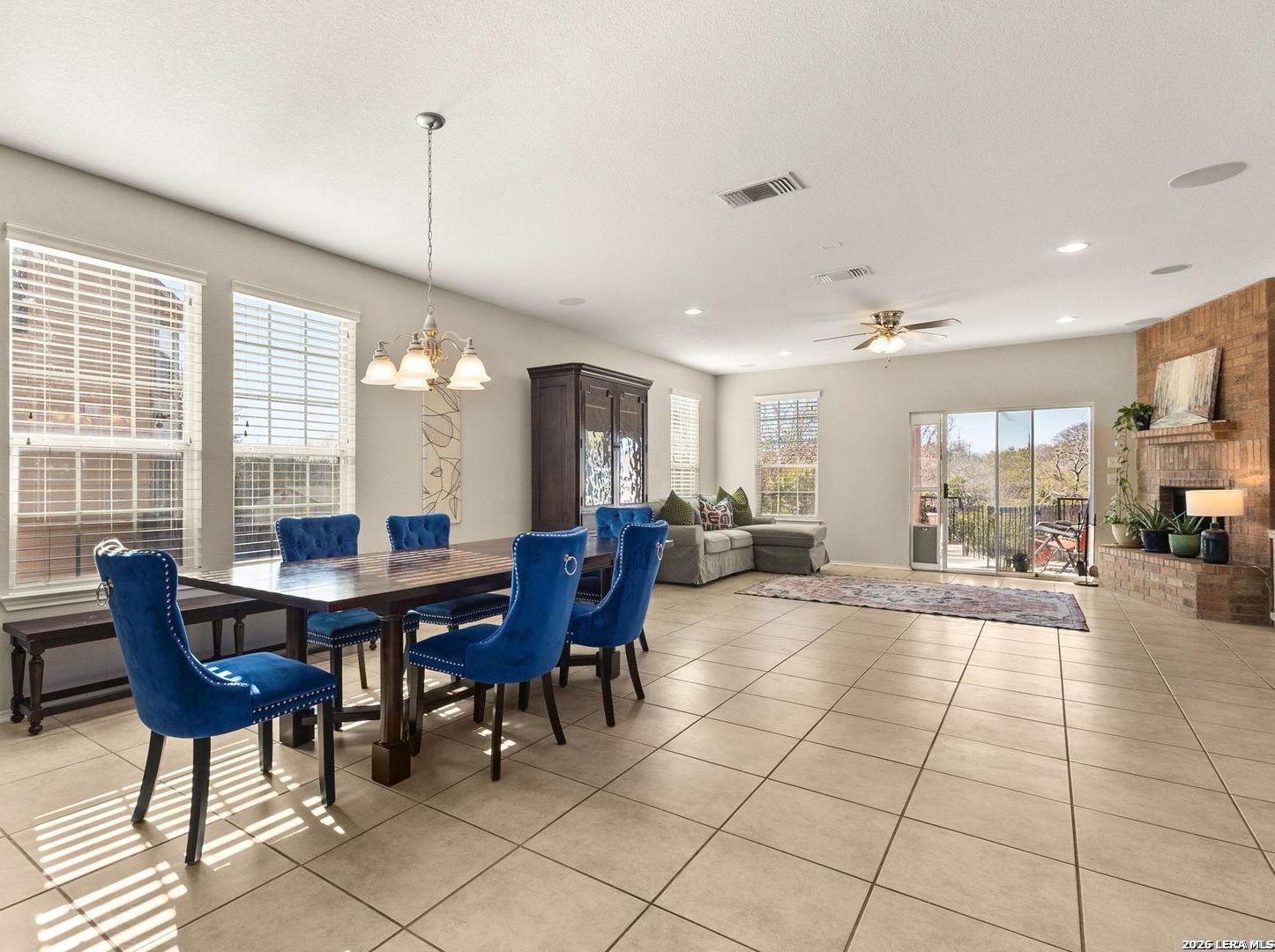 10919 Almond Crest Live Oak TX 78233
