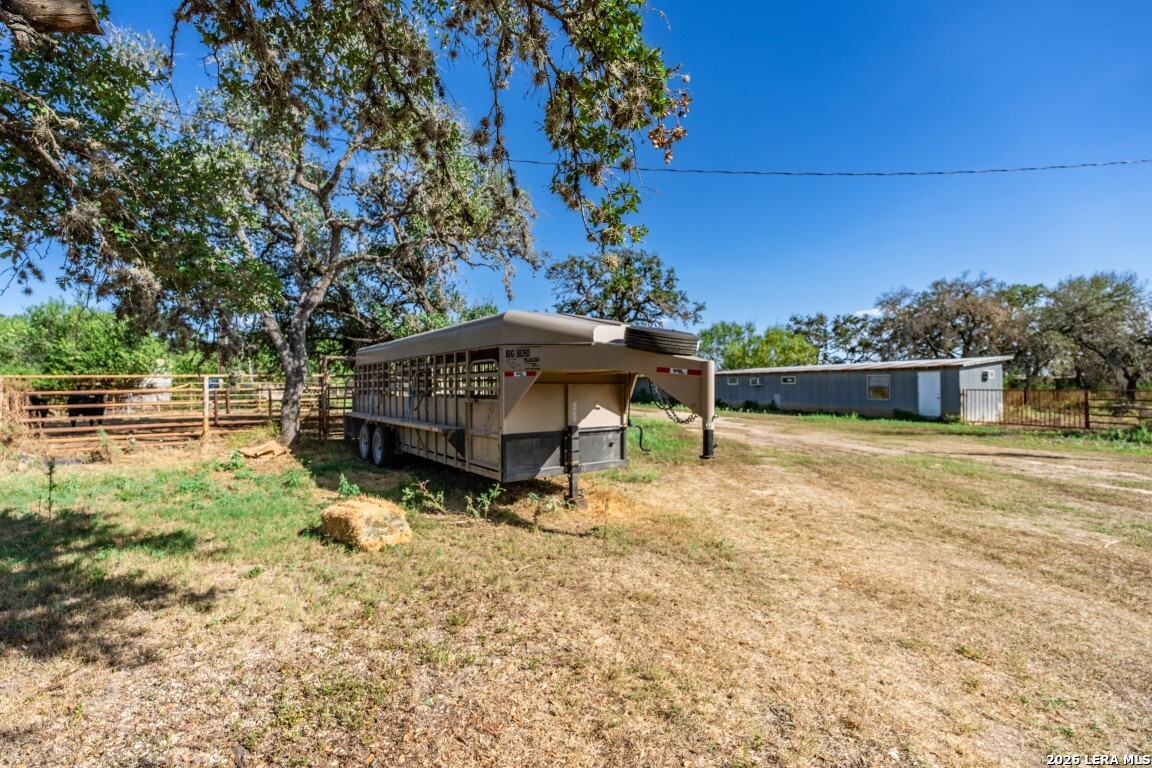8331 County Road 311 Utopia TX 78884